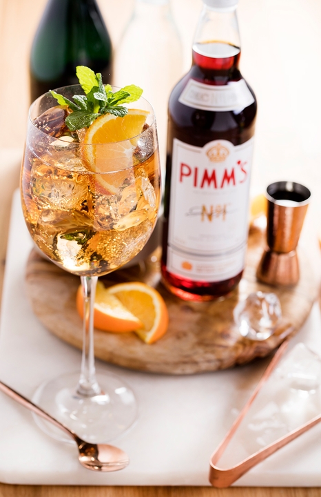  Pimms Fizz Serve