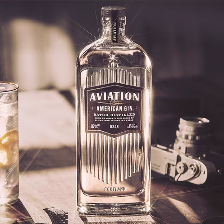 Aviation American Gin lifestyle