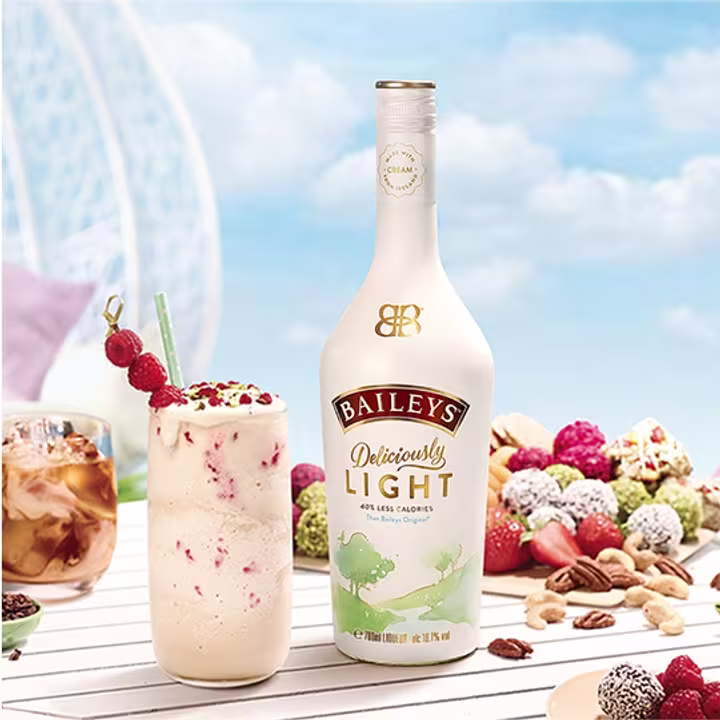Baileys Deliciously Light Lichior, 0.7 L drink
