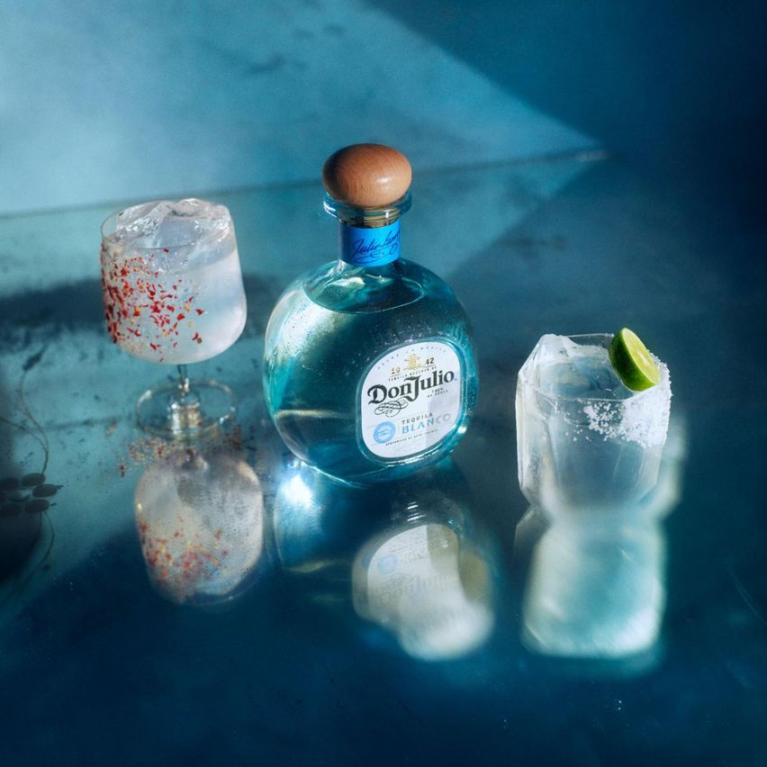 Botella de Don Julio Blanco