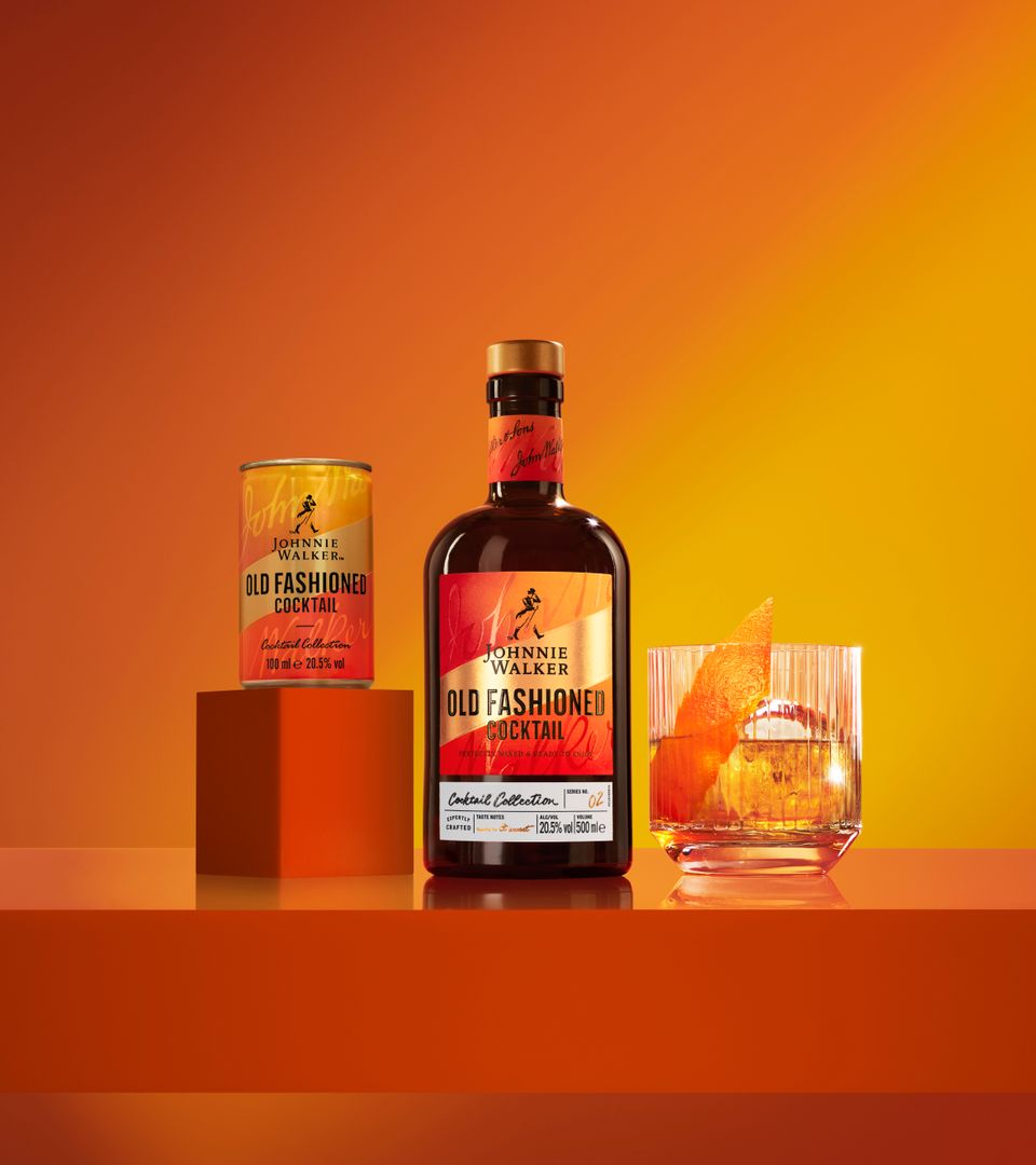 Johnnie Walker Old Fashioned Cocktail serve image
