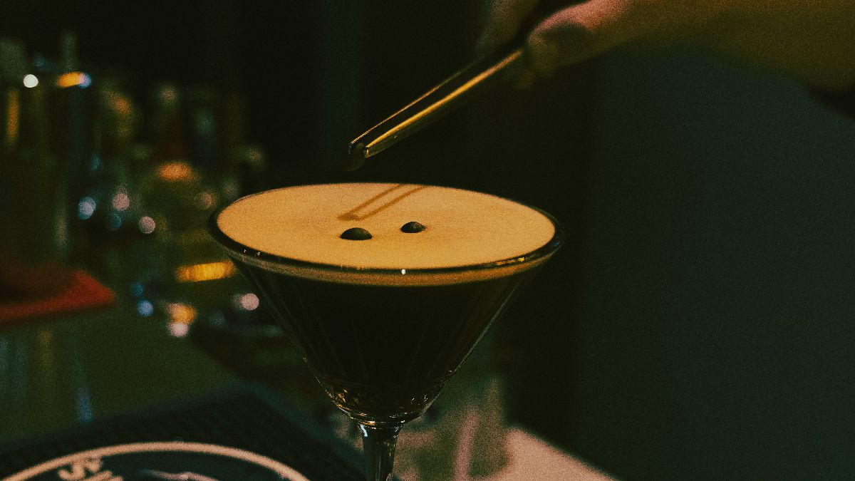 Iced Coffee Cocktails: Top 5 Recipes To Try This Summer_HeroImage_AltText