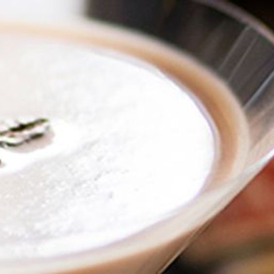 How to make a baileys flat white