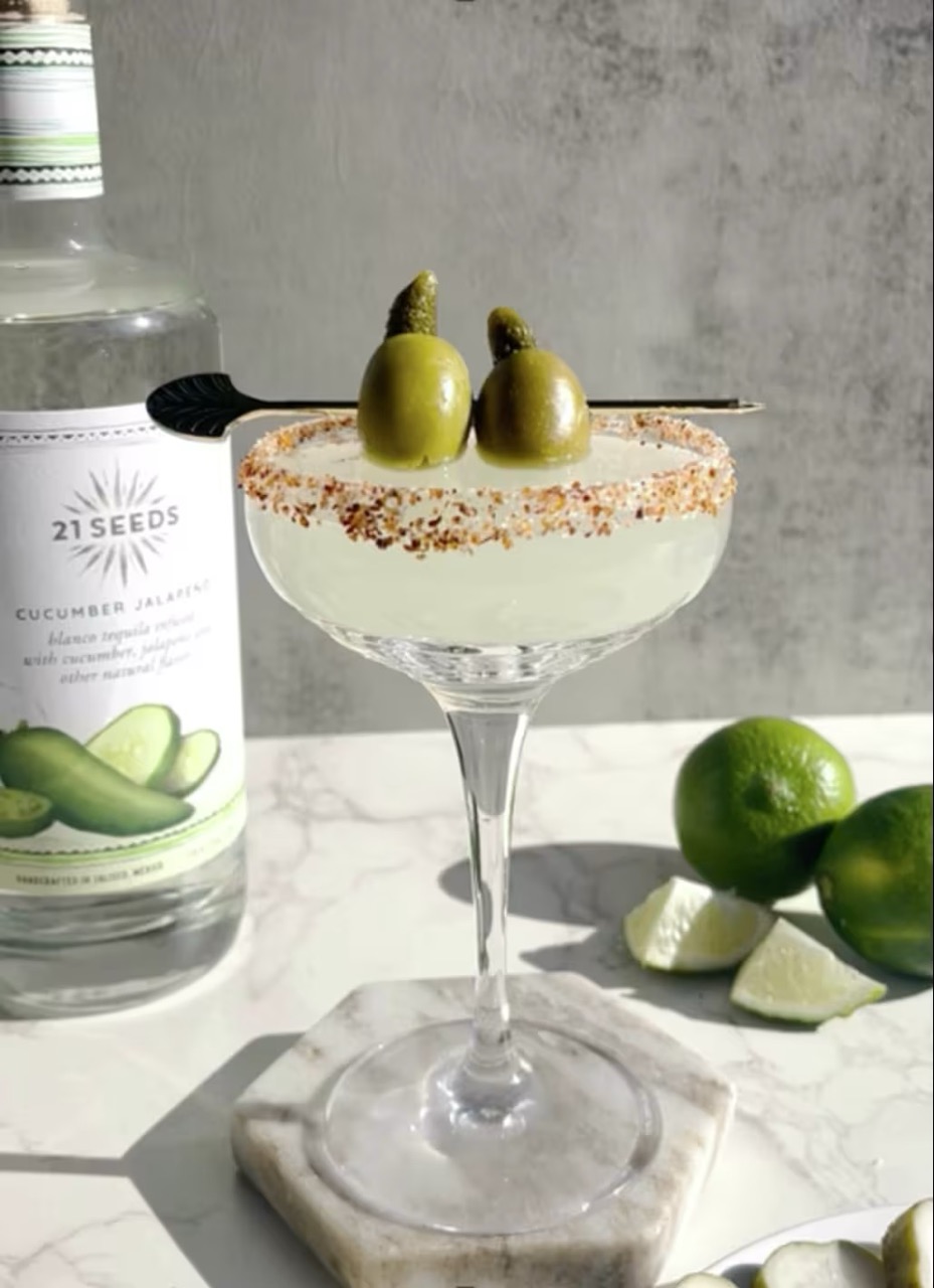 Spicy-pickle-martini Large