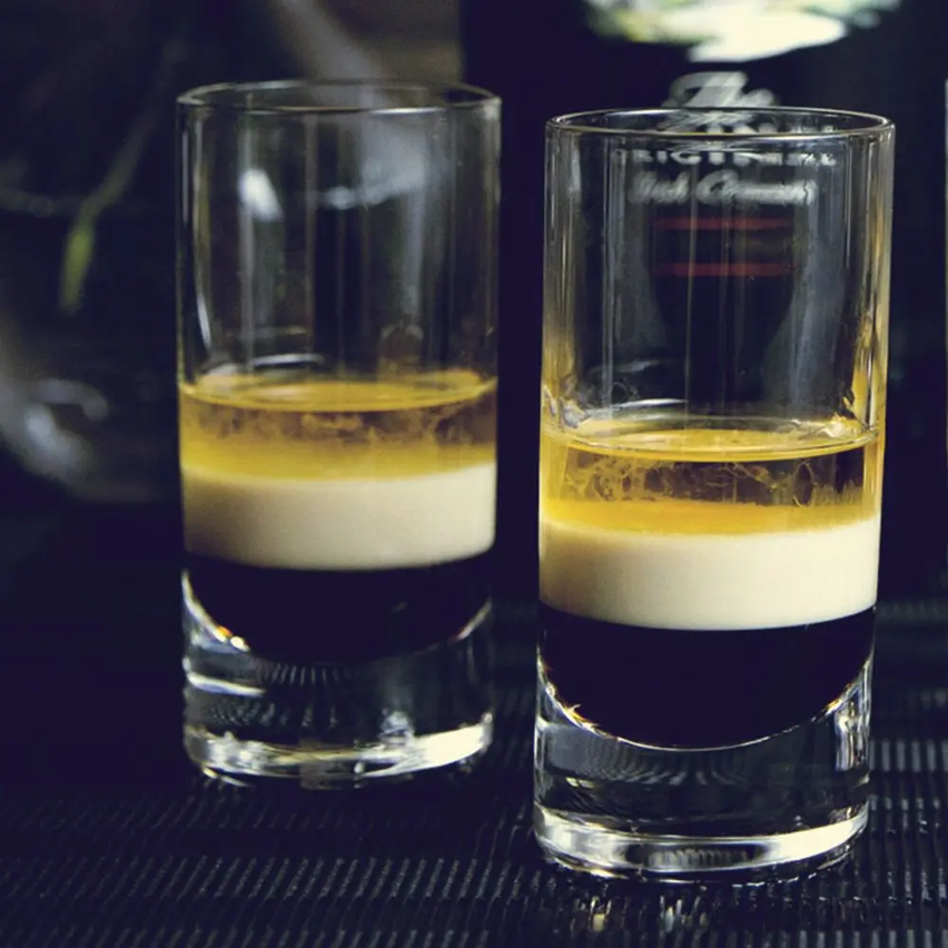 Chupito Baileys B52