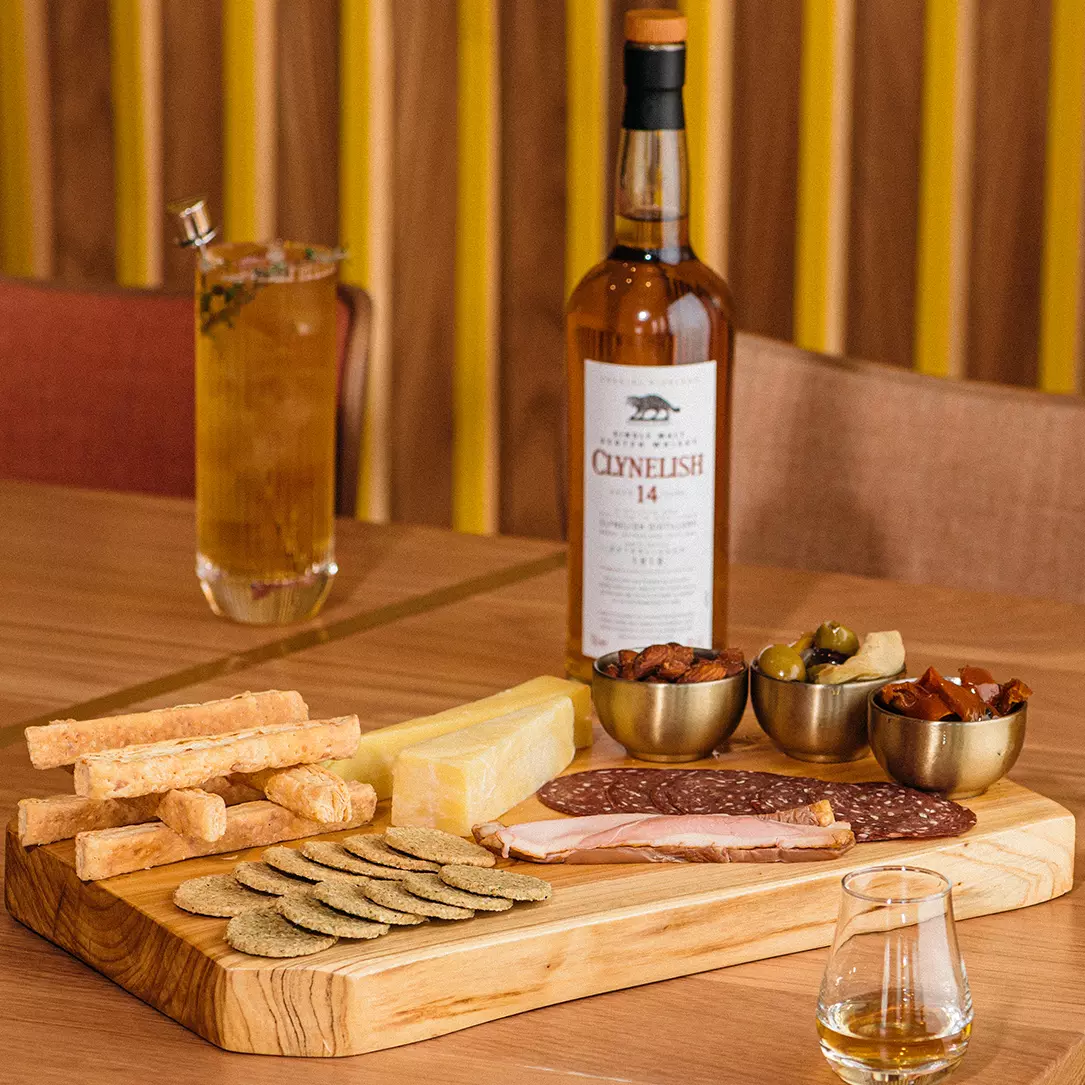 Clynelish 14 Year Old Single Malt Scotch Whiskey | The Bar US