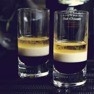 Baileys B52
