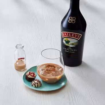 Baileys over ice