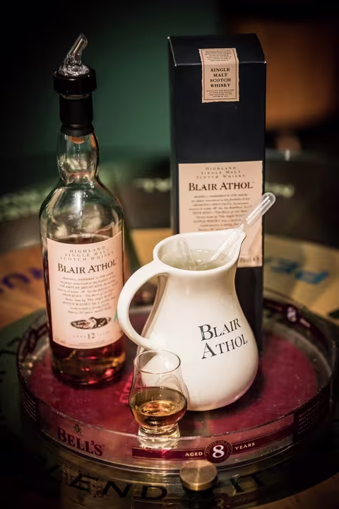 Blair Athol 12 Year Old Flora & Fauna Single Malt Whisky Serve