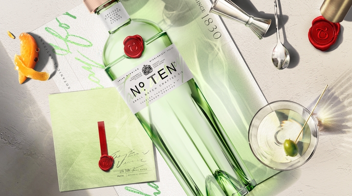 Tanqueray No. Ten serve