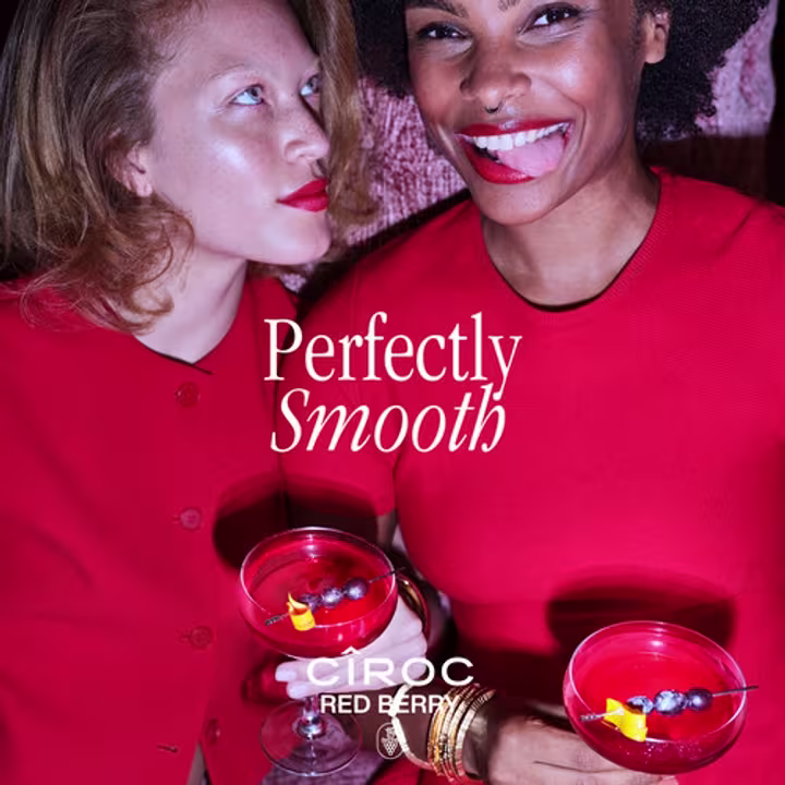 CÎROC Red Berry Cocktails in peoples hands