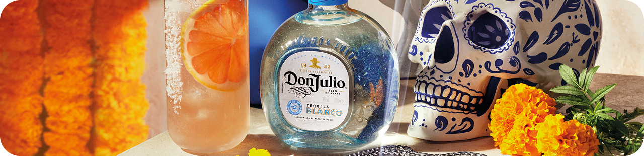 El significado de cada elemento  en un altar de Día de los Muertos.