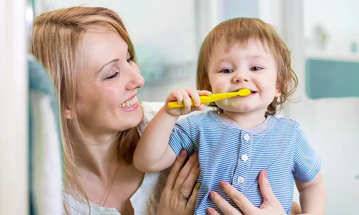 Wie 1 jährigen Zähneputzen?