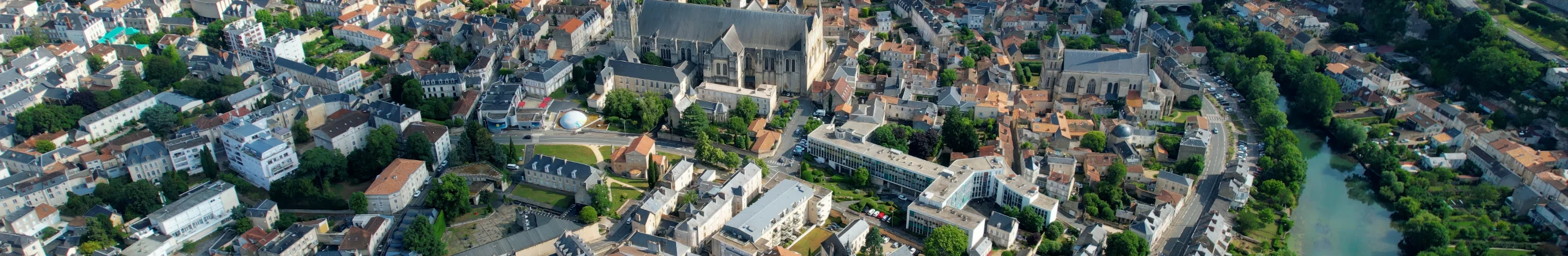 A picture of Poitiers