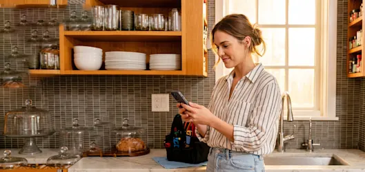 Image of lady booking a task on Taskrabbit