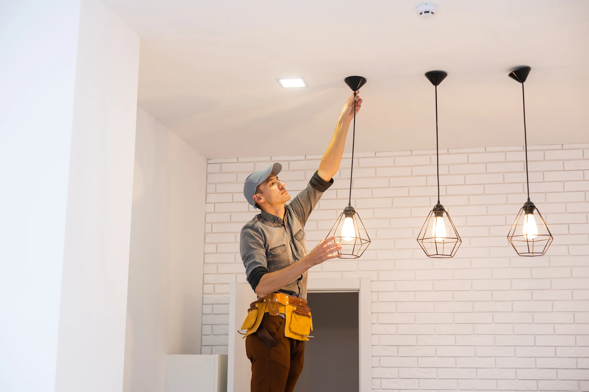 Handyman Cost Guide Average Prices, Factors & How To Save 