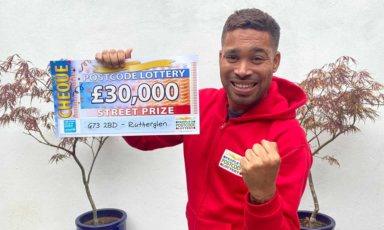Today's £30,000 Street Prize cheques are heading to seven lucky players in Rutherglen
