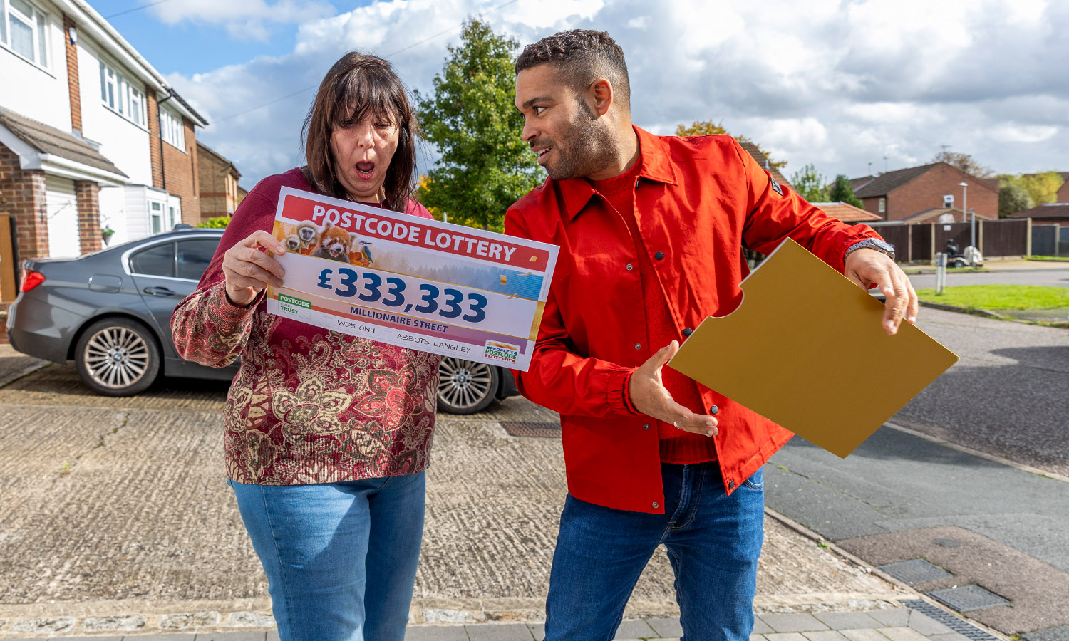 THREESY DOES IT: Angela's shock as lottery presenter Danyl Johnson reveals win