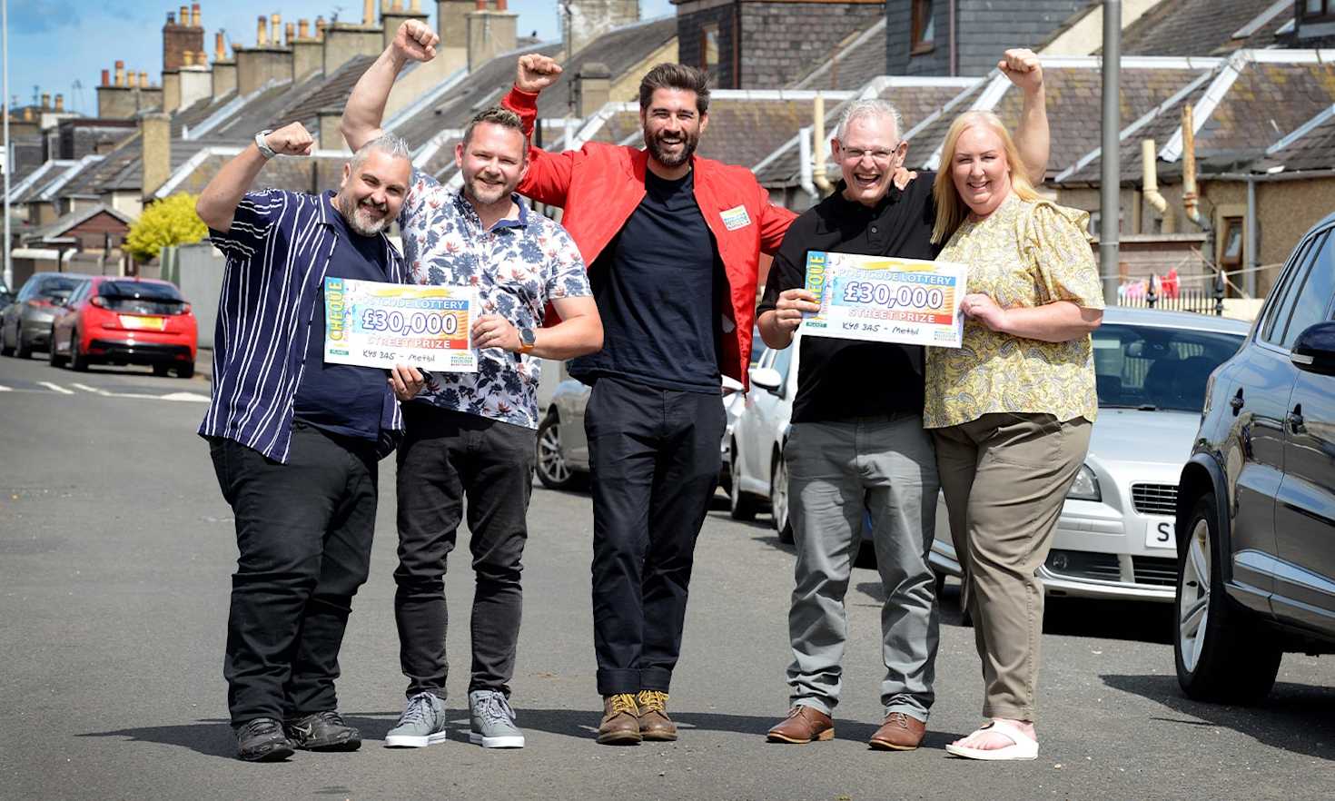 Matt has some amazing £30,000 Street Prizes for today's lucky winners in Methil Matt has some amazing £30,000 Street Prizes for today's lucky winners in Methil