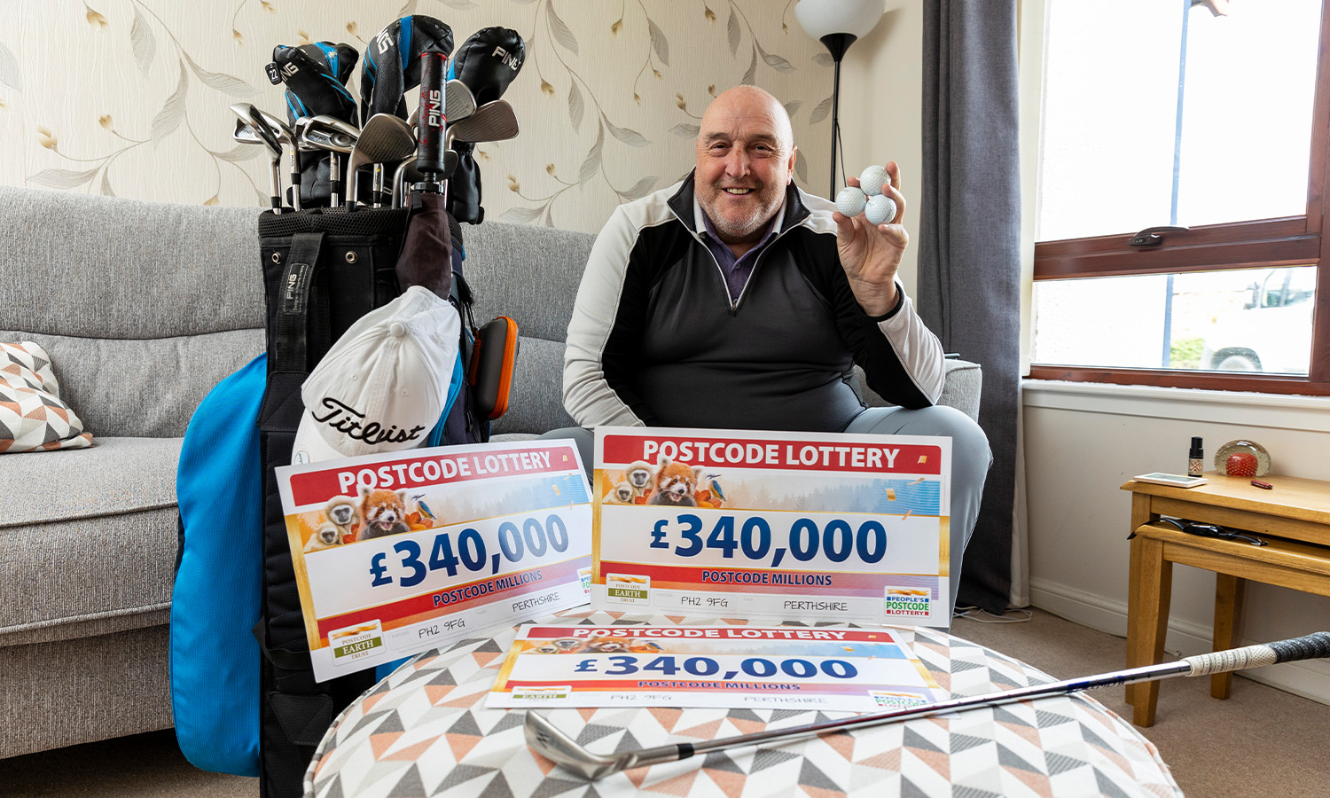Watch The Birdie: Millionaire David planning dream golf trip