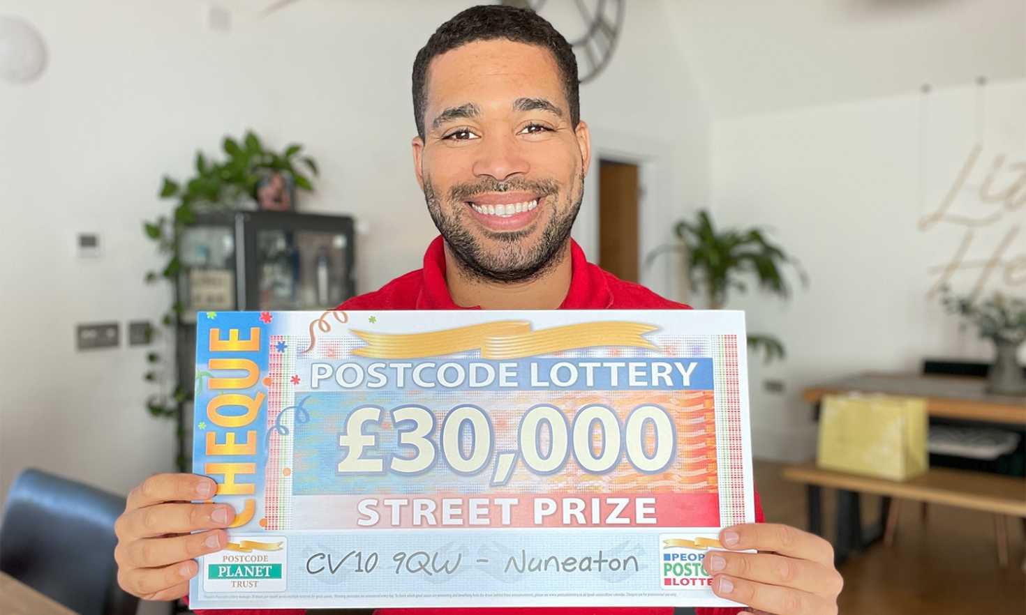Danyl reveals today's £30,000 winning postcode and prizes