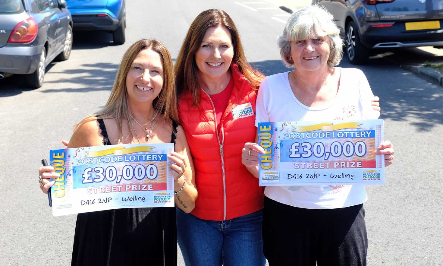 Judie is in Welling celebrating with today's Street Prize winners