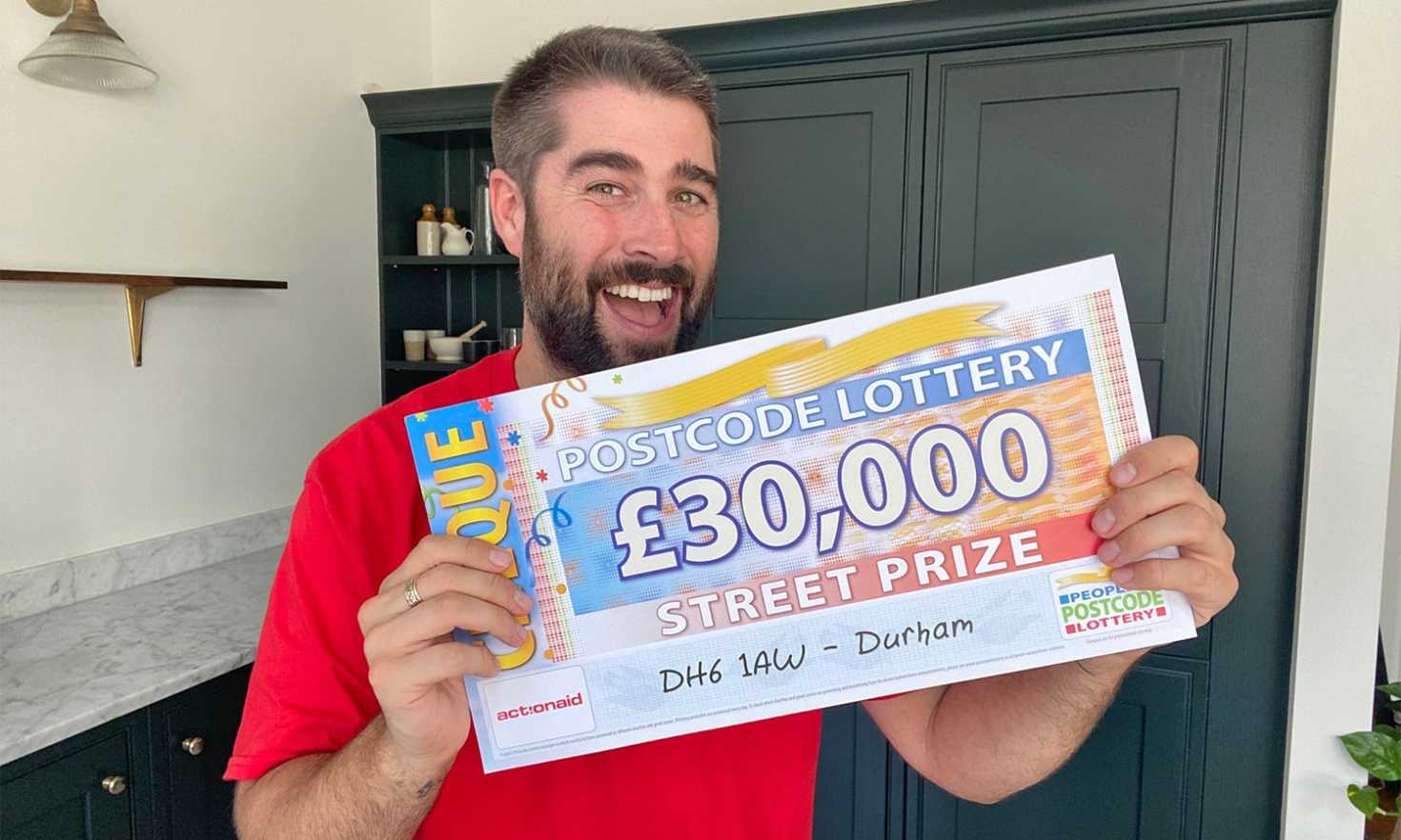 Today's £30,000 Street Prizes are heading to two lucky neighbours in Durham