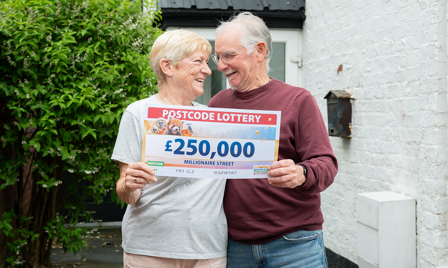 SMILES BETTER: Karen and Martin have big plans for their cash