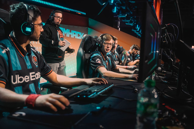 Eintracht Spandau team at DreamHack Hannover 2022.