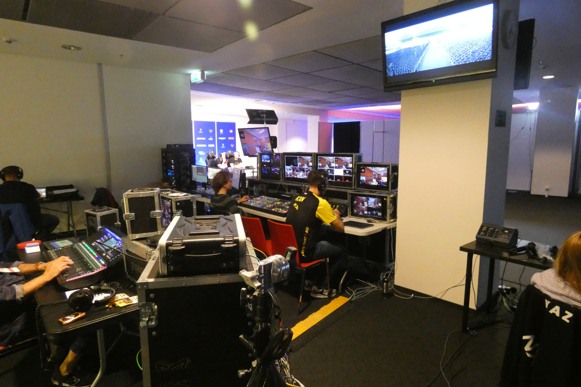 Gamehub, Meet Point 2019 broadcast production at PGE Narodowy, Warsaw.