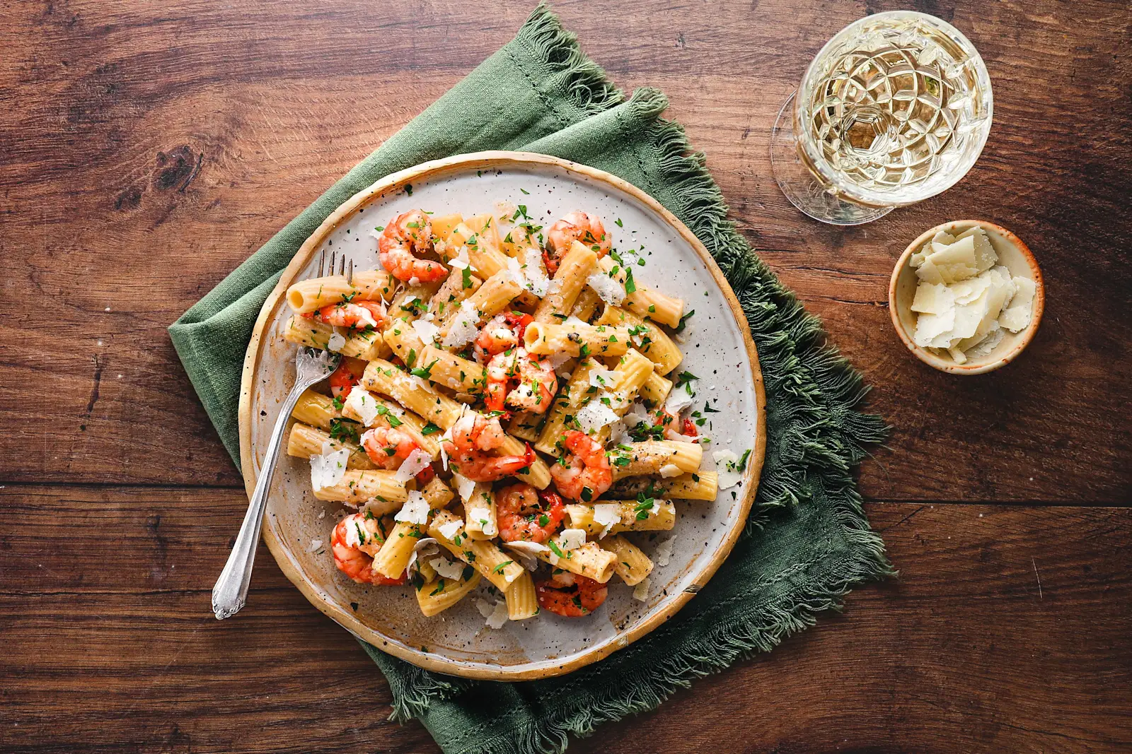 Tortiglioni mit Zitronenbutter und Shrimps