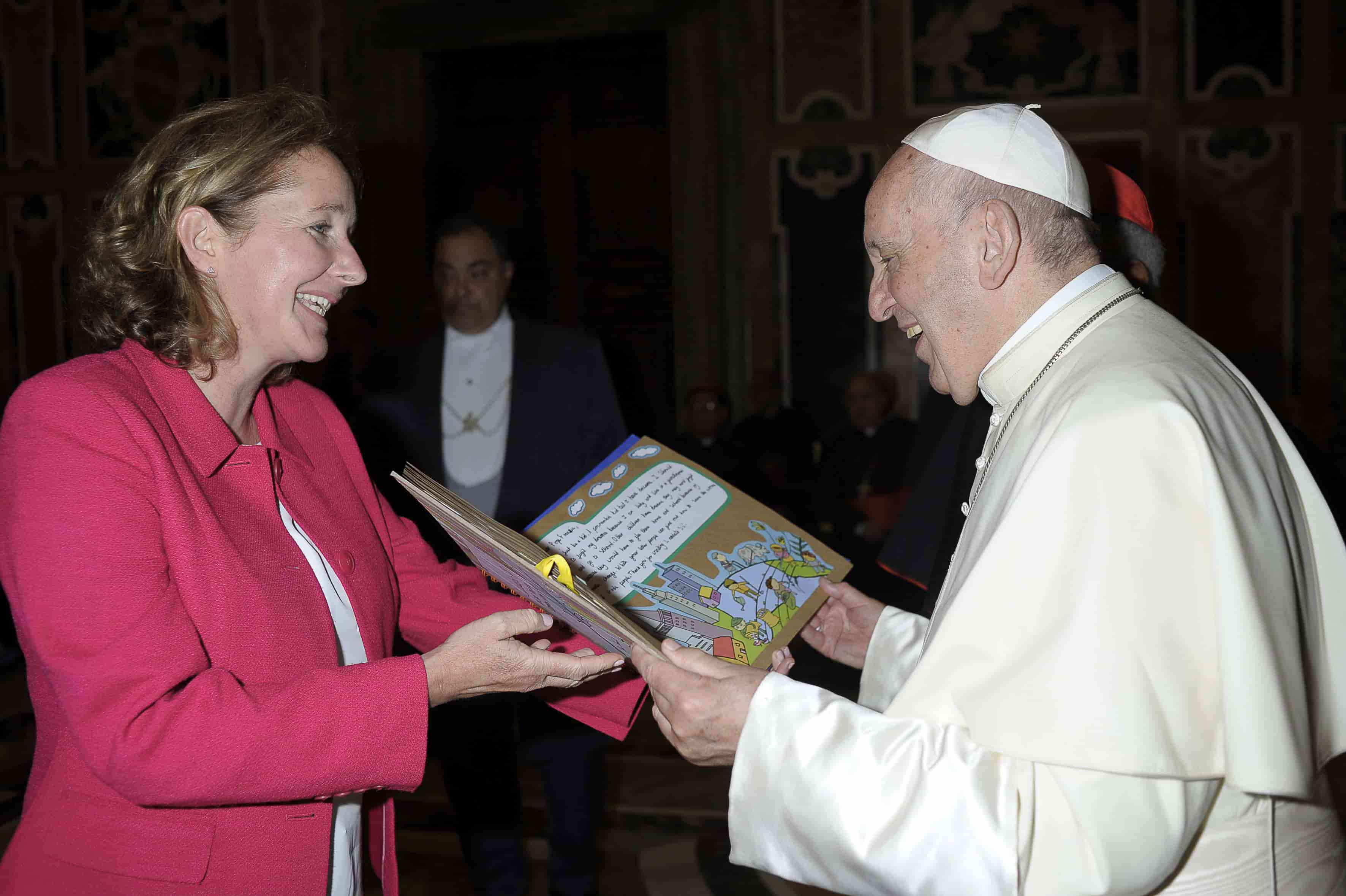 Europe - Vatican - Monica Conmee presenting Laudato Si' messages to Pope Francis