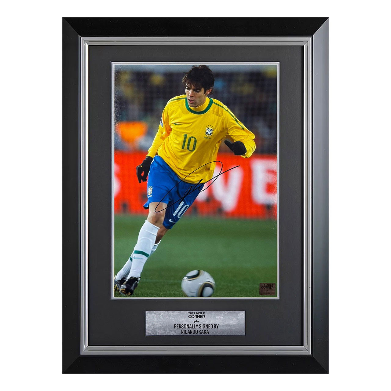 kakaオーダーページ Framed Ricardo Kaka Hand Signed Photograph | webook.com