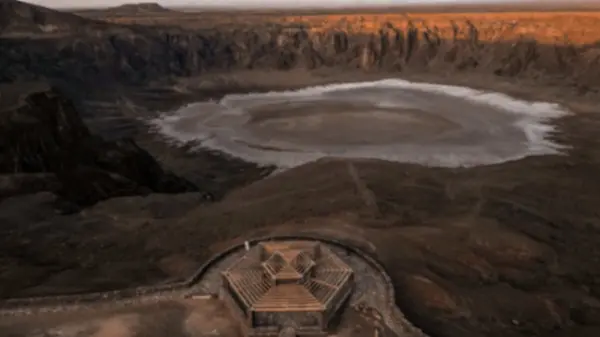 Al Wahbah Crater Trip