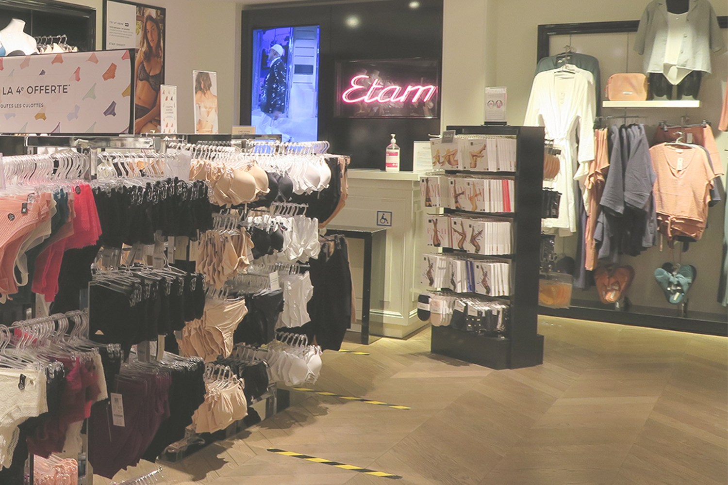 Etam Lingerie Italie Deux