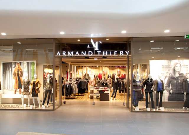 Armand Thiery Femme Ametzondo Shopping armand-thiery-femme-ametzondo-shopping
