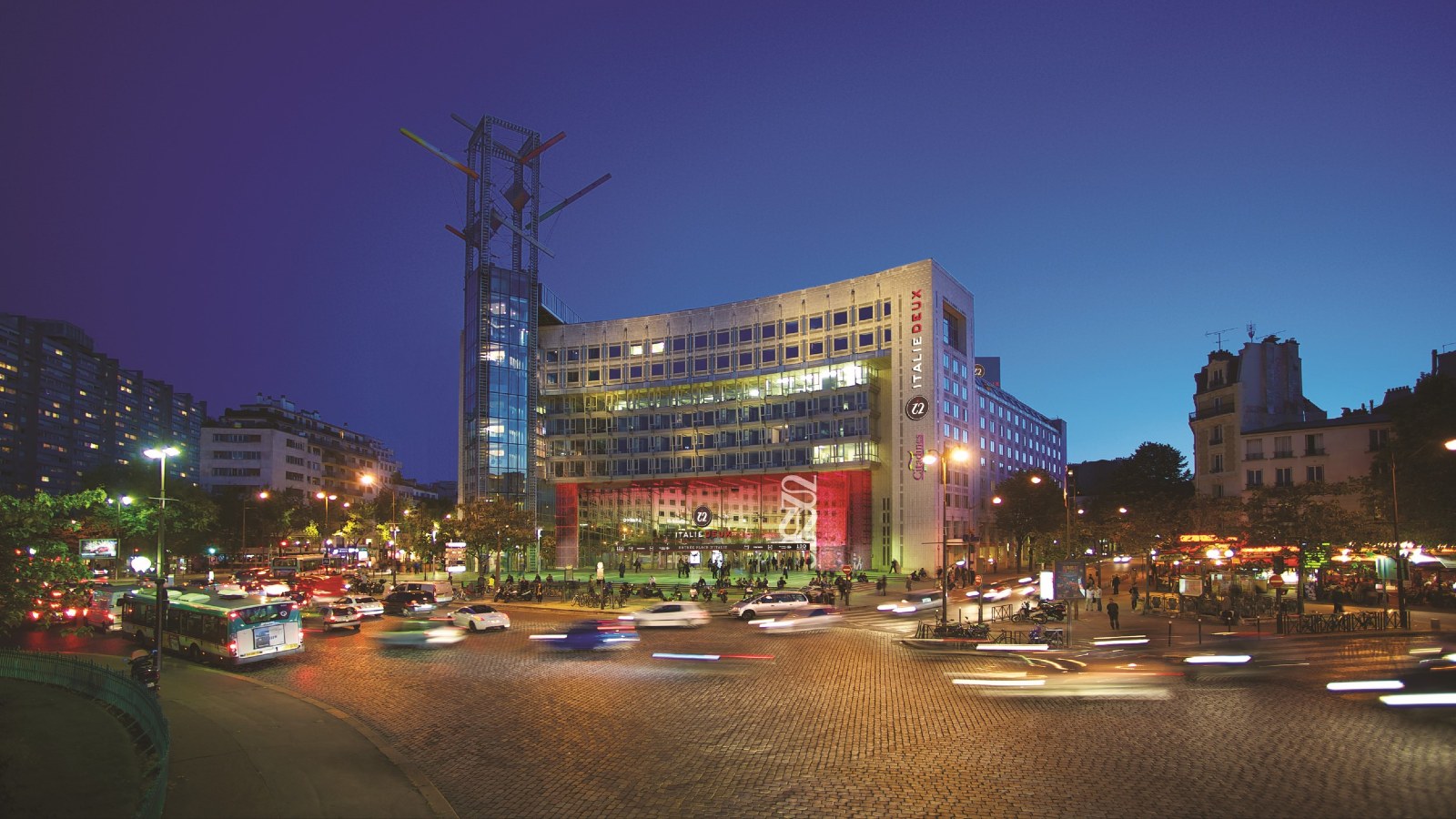 Italie Deux in Paris