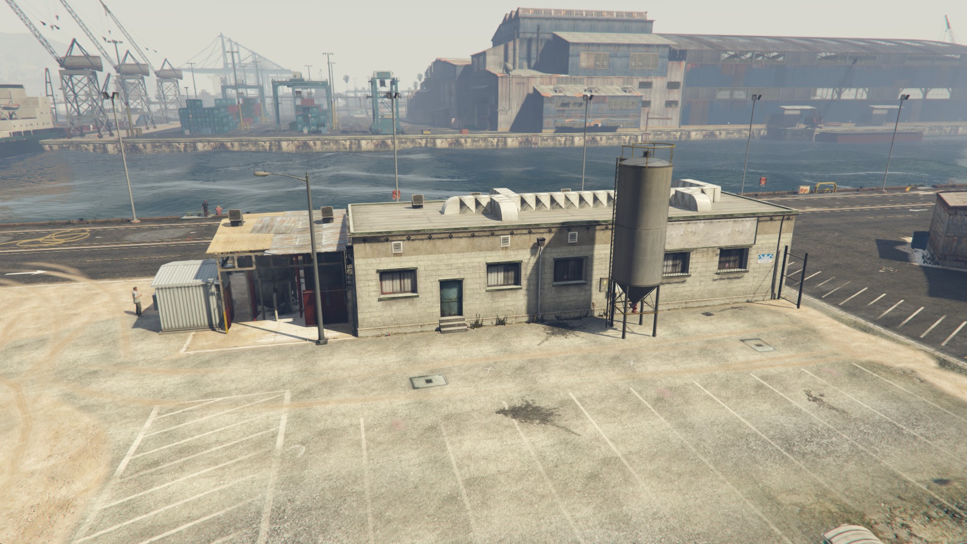 Pier 400 Utility Building - Small Cargo Warehouse in GTA Online on the ...