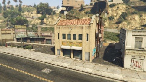 Disused Factory Outlet - Medium Cargo Warehouse in GTA Online on the ...