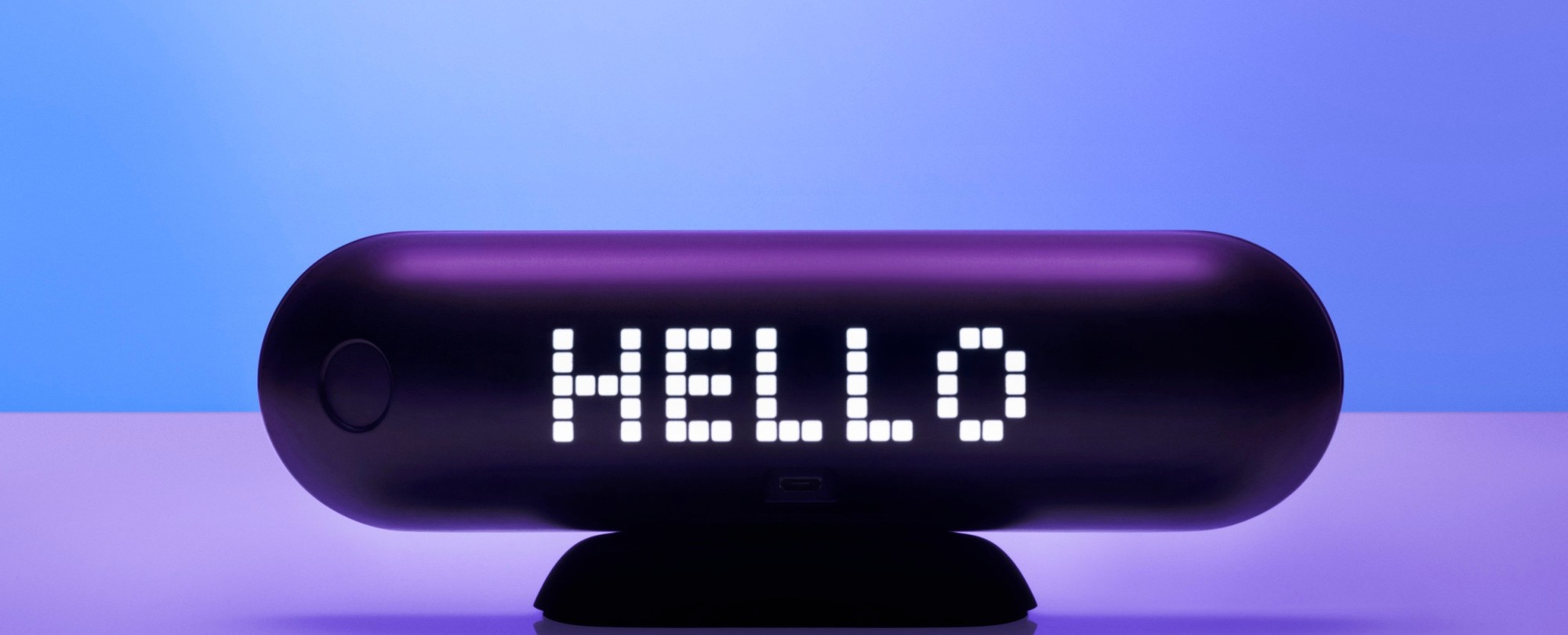 An image of a Lyft amp with the word "Hello"