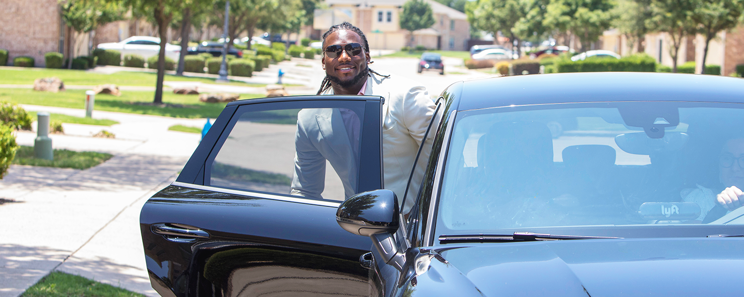 Poster - 2018/6/14/lyft-challenges-dallas-fort-worth-to-ditch-their-cars