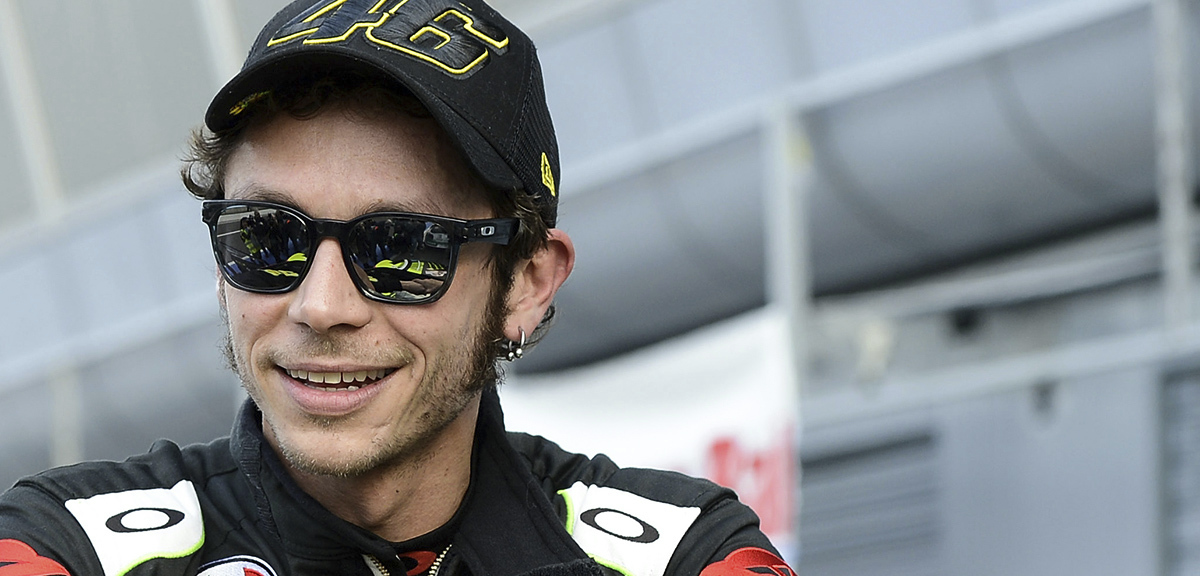 oakley sunglasses valentino rossi