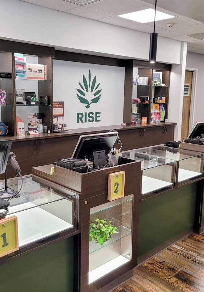 cannabis haven - recreational dispensary & smoke and vape RISE Toledo Are vape pens, or mint cooling vape Type:Flower 🥈 Silver Box ($200)