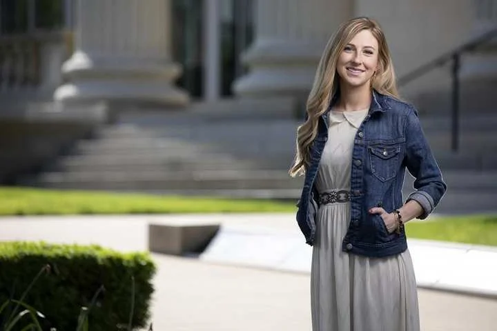 elizabeth ardilo pharmD lead pharmacist for rise dispensaries