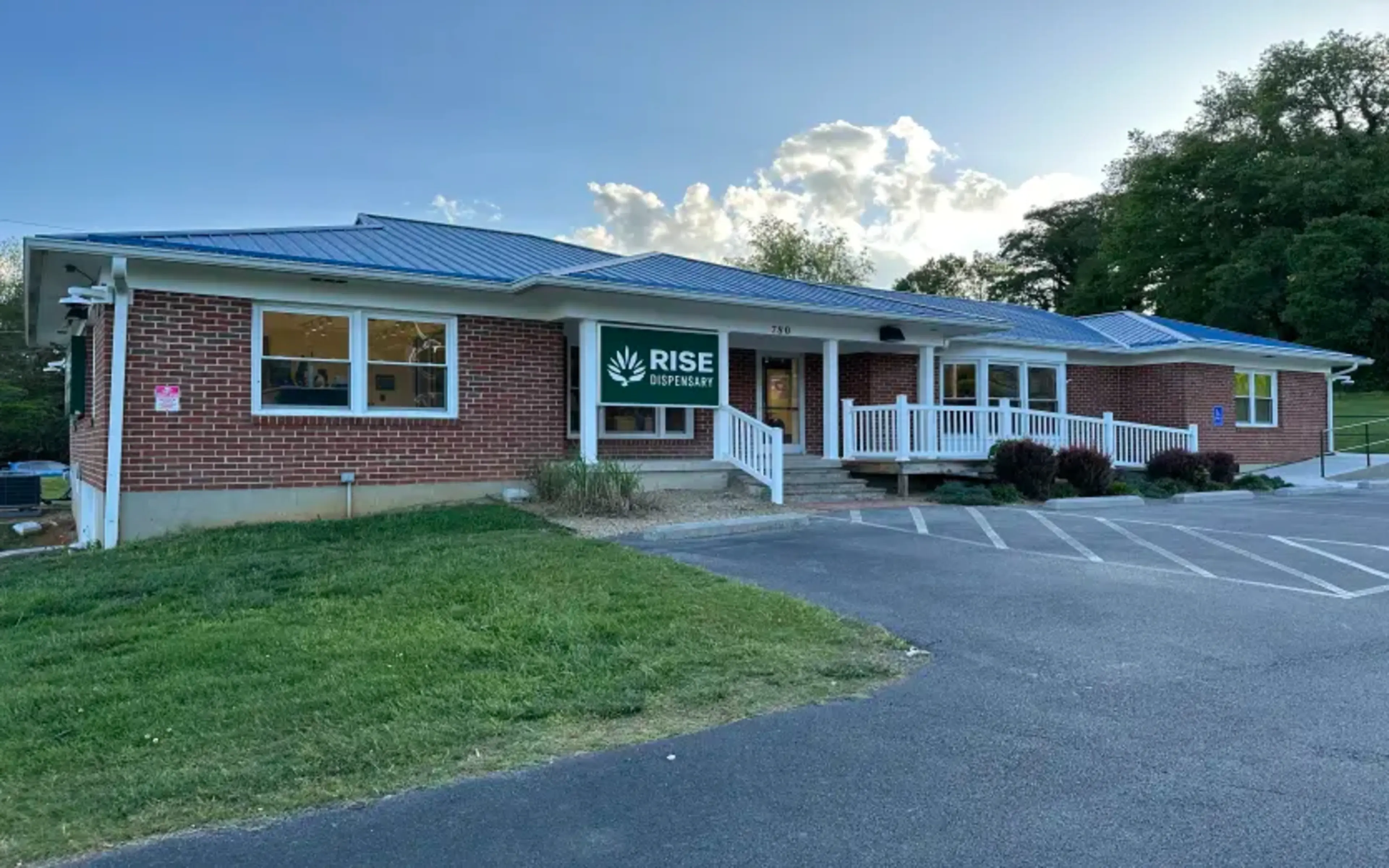 RISE cannabis dispensary Virginia storefront.