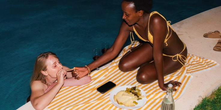 Cannabis for Weekend Getaways BIL-04 C-45-VariantB-Desktop V001