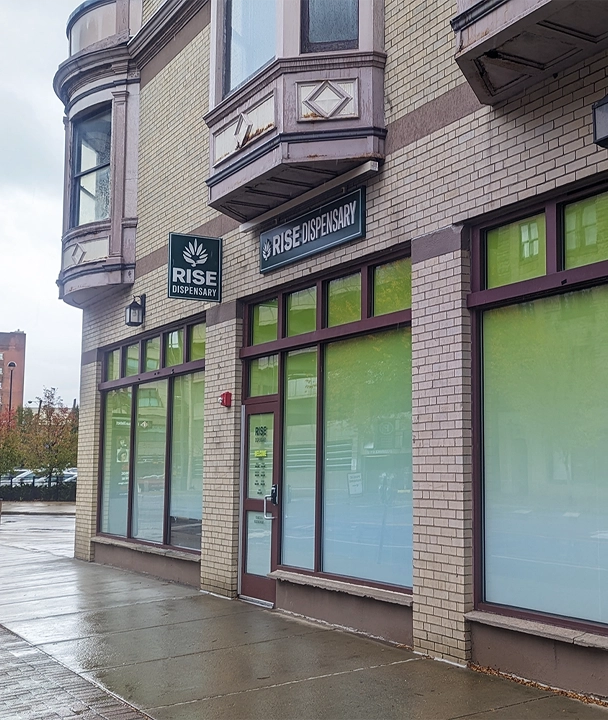 Rise Medical & Recreational Cannabis Dispensary Lakewood Detroit RISE Lakewood Dispensary | Non-medical & Medical Cannabis Near You
