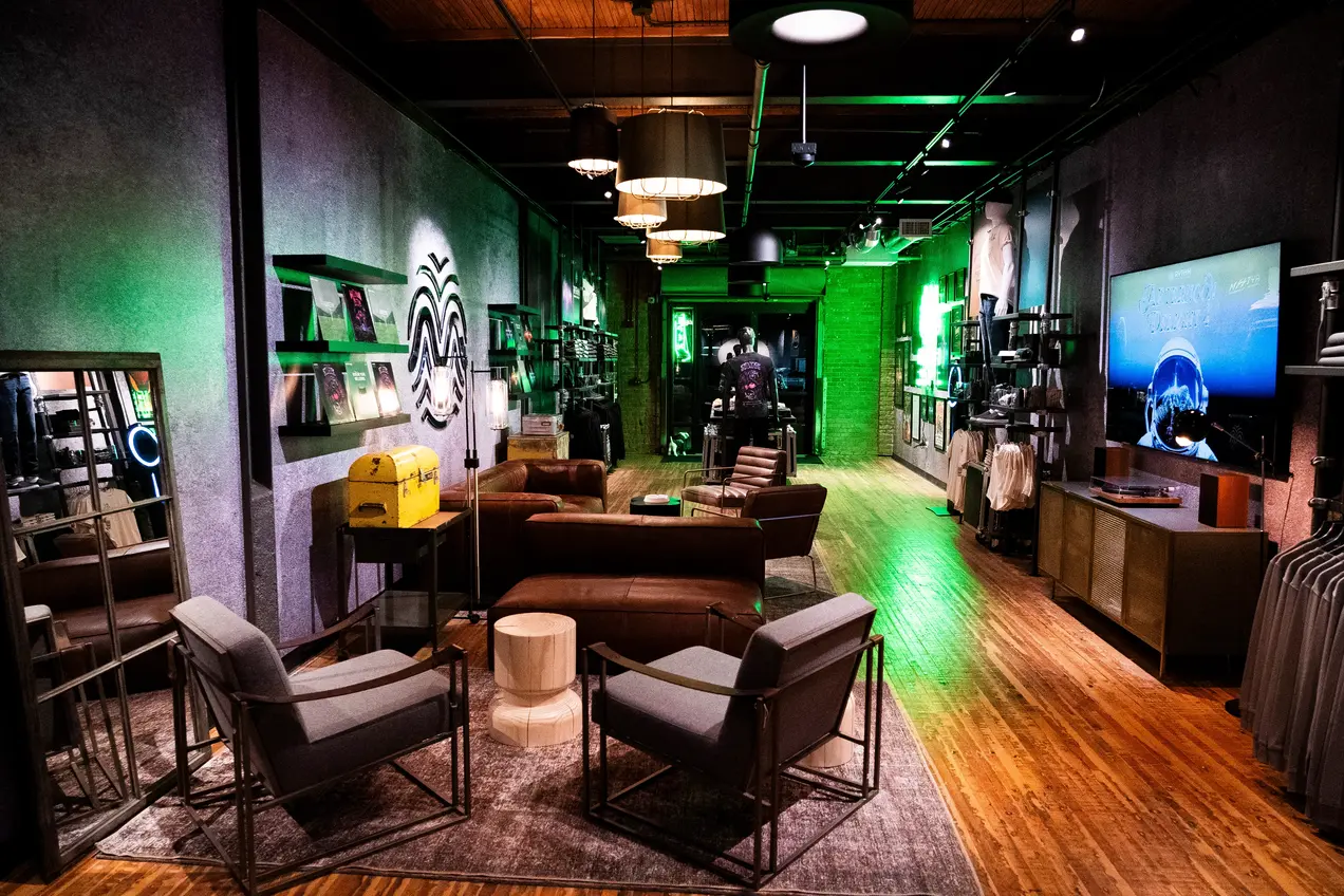 RISE Dispensary at Salt Shed Chicago | RISE Dispensary