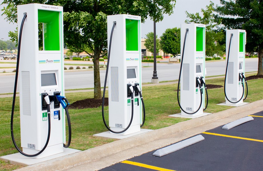 How Much Does It Cost to Charge an EV at Public Charging Stations?