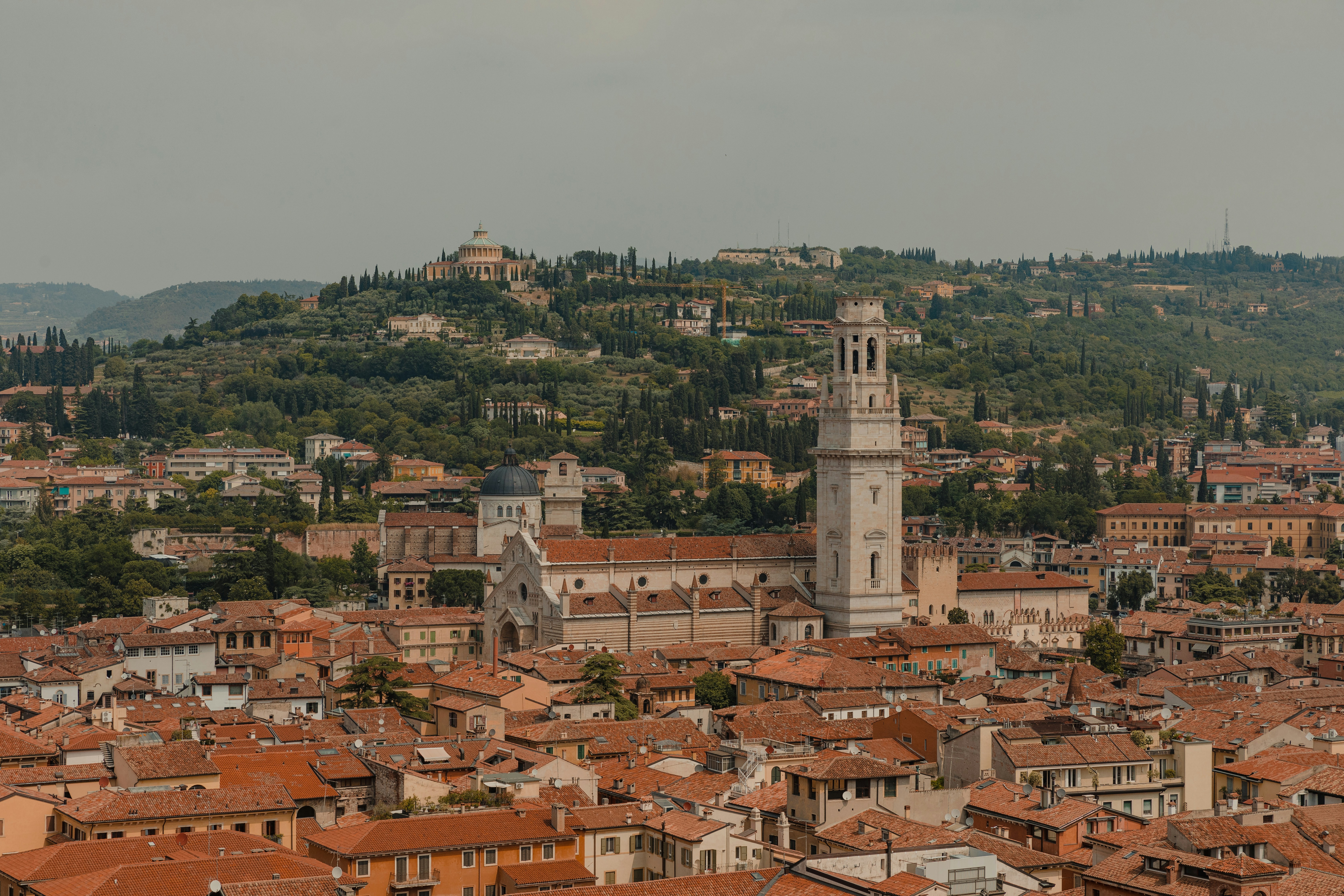 Nîmes